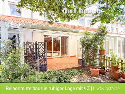 Praktisches Reihenmittelhaus in familiärer Umgebung