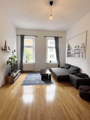 Schicke 2 ZKB Altbauwohnung in der Friedrich-Ebert-Straße - Nähe Querallee