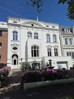 Souterrain, möbliert: 2-Zimmer-Souterrain-Wohnung in Harvestehude