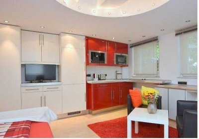 Voll möblierte 1 Zimmerwohnung mit Einbauküche mit separatem Eingang in Stuttgart-West