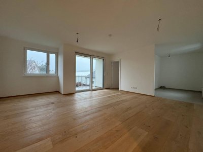 Neubau-Erstbezug-2 Zi plus separate Küche, Bad, Vorzimmer