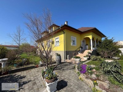 Winden am See - Ihr Traumhaus mit großem Garten wartet auf Sie!