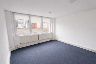 Große 5-Zimmer-Wohnung in Bremerhaven zu vermieten!