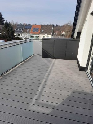 Individuelle Dachterrassenwohnung in ruhiger Lage