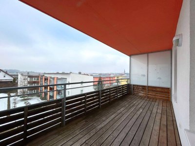 NEUWERTIGE 3-ZIMMER-WOHNUNG MIT TRAUMHAFTER LOGGIA IN PREGARTEN ZU VERGEBEN!