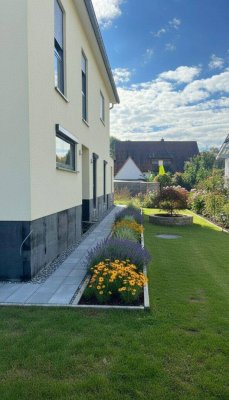 Leibnitz - Letzte Gartenwohnung - Erstbezug! Helle 2-Zimmer Gartenwohnung mit Südterrasse und Carport!