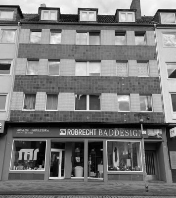 ab sofort • Erstbezug nach Renovierung • direkte Innenstadt