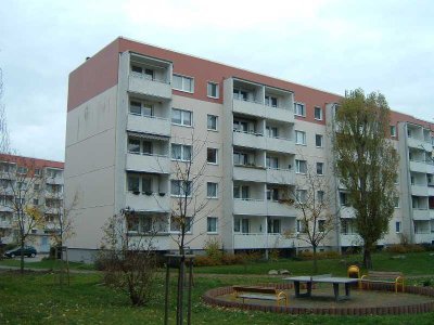 neu renovierte 2-Raumwohnung mit Balkon