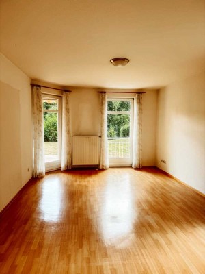 Lohr: Helle 3-Zimmer-Eigentumswohnung mit Garage & Einbauküche – provisionsfrei