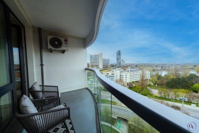 Unverbaubarer Ausblick auf die UNO-City und das Kaiserwasser - einmalige Gelegenheit im Hochhaus