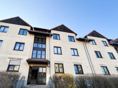 +++Schöne 4 Zimmer Maisonettewohnung mit EBK, 2 Bädern und Stellplatz+++