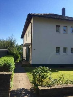 Gepflegte 3-Zimmer-Wohnung mit Garten und Terrasse im EG im Villenviertel Bad Godesberg