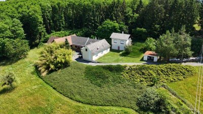 Absolute Ruhelage: Dreikanthof (129m²) mit Wirtschaftsgebäude und Kellerstöckl in Alleinlage in Limbach - Südburgenland!