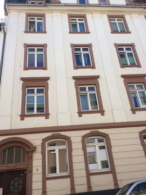 3 Zimmer Altbauwohnung in Offenbach Nähe Wilhelmsplatz
