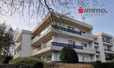 Der Blick ins Grüne!
Bezugsfreie 3 Zimmerwohnung mit großem Balkon und PKW Stellplatz