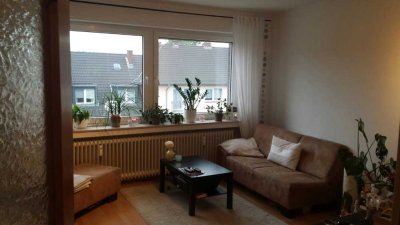 Freundliche 2-Zimmer-EG-Wohnung mit Balkon in Hürth