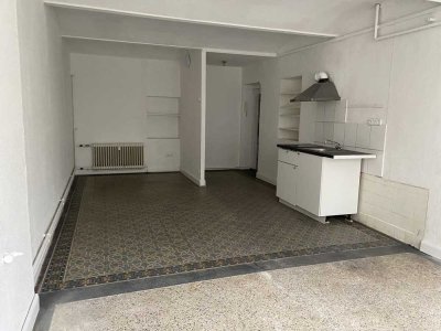 Souterrain Appartment - zentral und ruhig