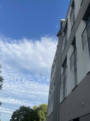 Freundliche 2-Raum-Wohnung mit EBK und Balkon in Frankfurt (Oder)