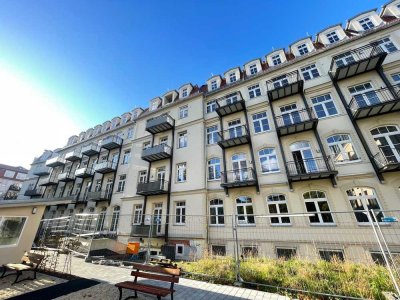 * helle 1-Zimmer-Whg. mit Balkon, EBK und gemeinschaftlicher Dachterrasse *