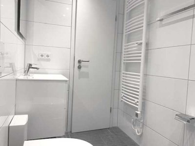 Apartment in der Weststadt: Modernes Wohnen mit Balkon und Einbauküche