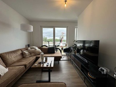 Penthousewohnung - 3 Zimmer, Dachterrasse, Einbauküche, Tageslichtbad