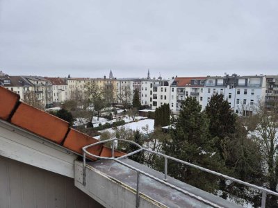 Schöne 3,5-Zimmer Dachgeschosswohnung mit Terrasse in Dessau