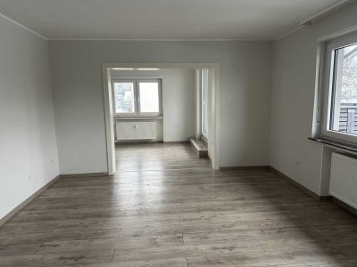 Charmante und sanierte 3 ZKB mit Dachterrasse im ruhigen 2 FH in Limburg-Stadt