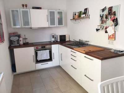 Ruhig, zentral gelegene 1,5 -Zimmer Wohnung mit EBK  in Straubing, Kernstadt
