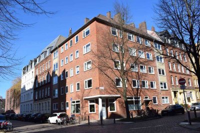 Gut geschnittene 3-Zimmerwohnung in ruhiger Seitenstraße im Uni-Nahbereich