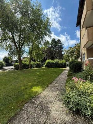Bequem im 1. OG... mit Balkon und Garage!