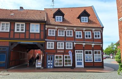 Schöne DG-Wohnung in denkmalgeschützem Haus in der Altstadt Stade