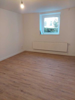 1 Zimmer in Studenten WG (3) frei.