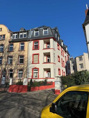 Charmante 2 Zimmer Jugendstil Altbauwohnung in perfekter Nordendlage  am Nordendplatz