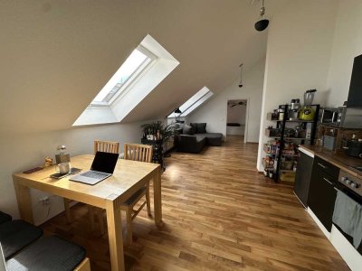 Geschmackvolle 2-Raum-Dachgeschosswohnung in Karlsruhe
