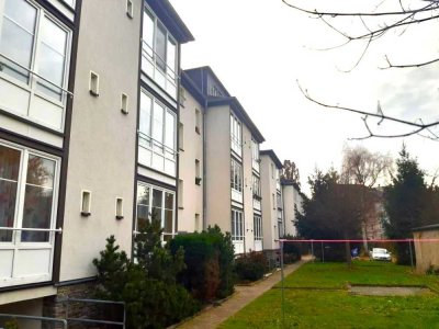 Nicht lange zögern – anfragen! / Don’t hesitate – just send an enquiry!