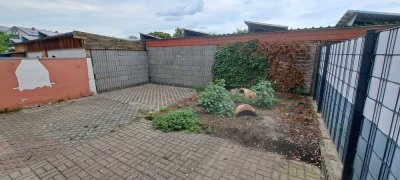 Schöne drei-Zimmer-Wohnung mit Terrasse