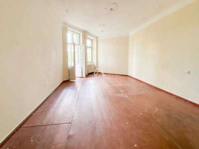 SAMARITERKIEZ | 2-ZIMMER IN GEPFLEGTEM ALTBAU | 2.OG HINTERHAUS MIT BALKON | PROVISIONSFREI |