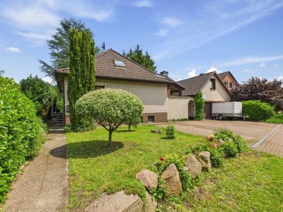 Trabbi mit Einfamilienhaus, XL-Garage, Poolhaus in Ortsrandlage von Ahlden