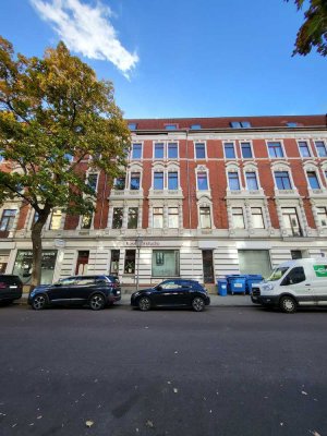 Renovieren Sie selbst! - Renovierungsgutschein - große 3-Raumwohnung - Bad mit Wanne und Dusche