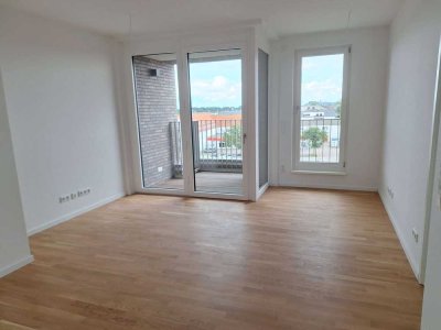 Zentrumsnah und seitlicher Wasserblick: 2-Zimmer-Wohnung mit Balkon in Zentrumsnähe