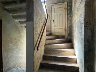 Mehrfamilienhaus in schöner, zentraler Lage