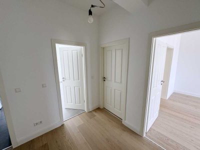 Helle 3-Zimmer Wohnung mit Balkon in Berlin-Lankwitz