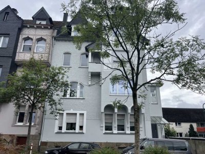 **Traumhafte 4 Zimmer-Altbaumaisonette in zentraler Lage von Wermelskirchen **