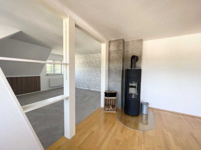 SORGLOS WOHNEN: RUNDUM ERNEUERTES DREIFAMILIENHAUS