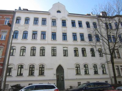 Gemütliche 4-Zimmerwohnung mit Balkon und Gäste-WC in Gohlis!