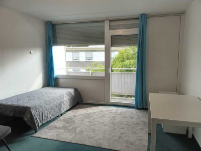 Möblierte Wohnung mit Balkon und Stellplatz / Furnished flat with balcony and parking space