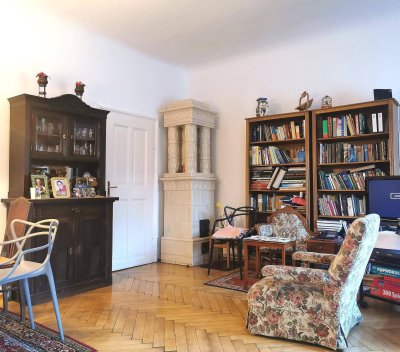 Langfristige Wertanlage: Ruhige 3 Zimmerwohnung in der Sporgasse in historischem Gebäude