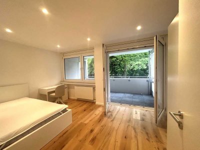 Zum Erstbezug, neu möbiliert, mit großem Balkon