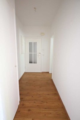 Kurzfristig Ansprechende 2-Zimmer-Wohnung mit Balkon in Dortmund
