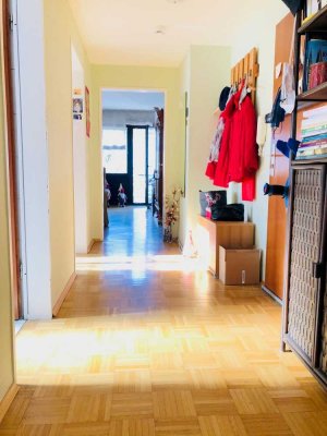 2-Zi. mit Aufzug und Balkon in Citynähe